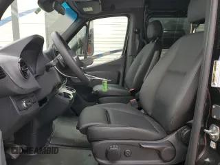 2024 Mercedes-Benz Sprinter with VIN W1Z4NFHY1RP657272, listed as a Copart auction lot 81837014 with Not Provided miles and Salvage Title. Bid and sale history available at DreamBid. Image 7.