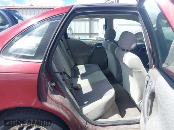 2002 Saturn LS z VIN 1G8JS54F32Y553105, wystawiony jako IAAI lot #42237383 z przebiegiem 107 385 mil mil oraz . Historia ofert i sprzedaży dostępna na DreamBid. Obrazek 8.