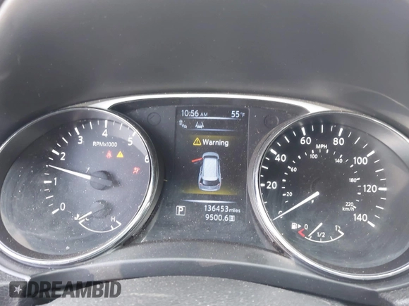 2015 Nissan Rogue SV with VIN 5N1AT2MV2FC795908, listed as a IAAI auction lot 41804631 with 136,453 mi miles. Bid and sale history available at carsss.com. Image 7.