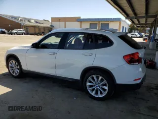 2014 BMW X1 sDrive28i with VIN WBAVM1C50EVW56343, listed as a Copart auction lot 52610765 with 86,093 mi miles and Salvage Title. Bid and sale history available at carsss.com. Image 2.