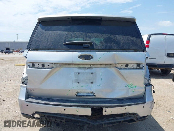 2019 Ford Expedition XLT with VIN 1FMJU1HTXKEA16110, listed as a IAAI auction lot 42348106 with 95,116 mi miles and . Bid and sale history available at DreamBid. Image 6.