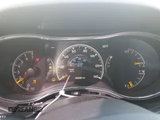 2020 Jeep Grand Cherokee Laredo E z VIN 1C4RJFAGXLC178035, wystawiony jako Copart lot #47901125 z przebiegiem 46 898 mil mil oraz Szkoda całkowita • Salvage title. Historia ofert i sprzedaży dostępna na DreamBid. Obrazek 9.