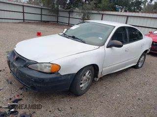 2005 Pontiac Grand Am SE with VIN 1G2NE52E55M157668, listed as a IAAI auction lot 41618857 with 226,570 mi miles. Bid and sale history available at carsss.com. Image 2.