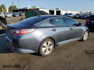 2014 Kia Optima Hybrid EX with VIN KNAGN4AD6E5069727, listed as a Copart auction lot 62562204 with 131,672 mi miles and Clean Title. Bid and sale history available at carsss.com. Image 3.