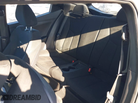 2017 Hyundai Veloster with VIN KMHTC6AD9HU323472, listed as a IAAI auction lot 41865974 with 94,692 mi miles. Bid and sale history available at carsss.com. Image 8.