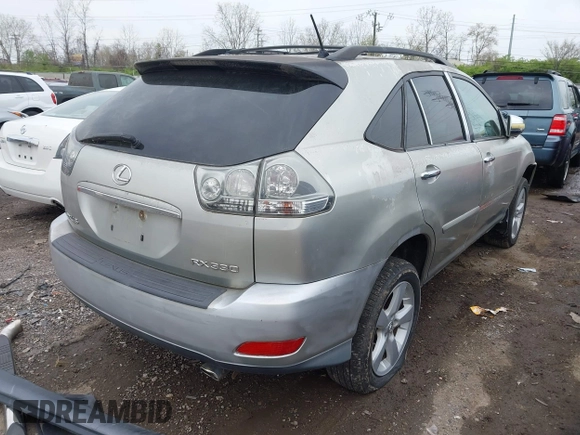 2006 Lexus RX 330 with VIN 2T2HA31U56C095331, listed as a IAAI auction lot 42035733 with 198,878 mi miles and . Bid and sale history available at carsss.com. Image 4.