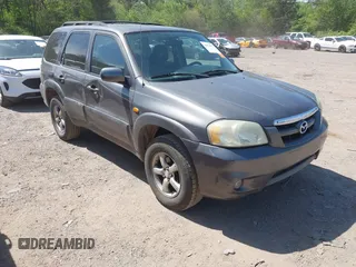 2005 Mazda Tribute S with VIN 4F2YZ04125KM04568, listed as a IAAI auction lot 41973671 with 244,117 mi miles and . Bid and sale history available at carsss.com. Image 1.