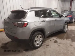 2022 Jeep Compass Latitude with VIN 3C4NJDBB1NT164537, listed as a IAAI auction lot 41424844 with 53,020 mi miles and . Bid and sale history available at DreamBid. Image 4.