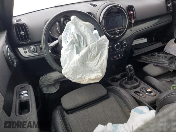 2020 MINI Countryman Cooper with VIN WMZYW5C07L3L53560, listed as a Copart auction lot 44199785 with Not provided miles and Clean title. Bid and sale history available at DreamBid. Image 8.