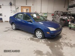 2006 Ford Focus S z VIN 1FAFP34N66W232191, wystawiony jako IAAI lot #42319916 z przebiegiem 51 438 mil mil oraz . Historia ofert i sprzedaży dostępna na DreamBid. Obrazek 1.