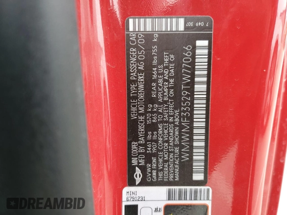 2009 MINI Hardtop with VIN WMWMF33529TW77066, listed as a Copart auction lot 55321915 with 139,901 mi miles and Clean Title. Bid and sale history available at DreamBid. Image 12.