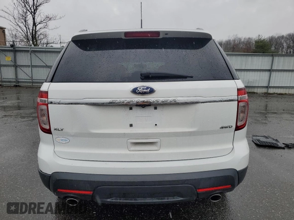 2014 Ford Explorer XLT with VIN 1FM5K8D89EGA25634, listed as a Copart auction lot 50459975 with 125,949 mi miles and Salvage Title. Bid and sale history available at DreamBid. Image 6.