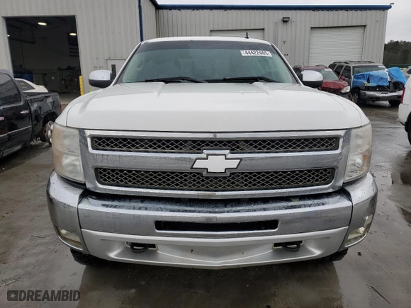 2012 Chevrolet Silverado 1500 LT with VIN 3GCPKSE74CG215648, listed as a Copart auction lot 44422465 with 247,893 mi miles and Salvage Title. Bid and sale history available at carsss.com. Image 5.