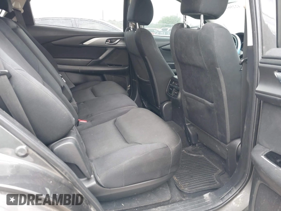 2016 Mazda CX-9 Sport z VIN JM3TCABYXG0126543, wystawiony jako IAAI lot #42256448 z przebiegiem 133 813 mil mil oraz . Historia ofert i sprzedaży dostępna na DreamBid. Obrazek 8.