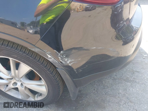 2014 Infiniti QX70 with VIN JN8CS1MW7EM410150, listed as a IAAI auction lot 39960321 with Not Provided miles and . Bid and sale history available at DreamBid. Image 19.