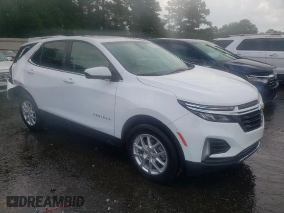 2022 Chevrolet Equinox LT with VIN 3GNAXTEV8NL160389, listed as a Copart auction lot 67119714 with 26,471 mi miles and Salvage Title. Bid and sale history available at carsss.com. Image 4.