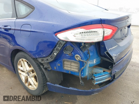 2013 Ford Fusion SE with VIN 3FA6P0HR5DR179060, listed as a IAAI auction lot 41945745 with 151,991 mi miles. Bid and sale history available at carsss.com. Image 6.