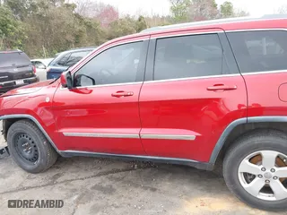 2011 Jeep Grand Cherokee Laredo with VIN 1J4RR4GT8BC636651, listed as a IAAI auction lot 41768944 with 200,160 mi miles. Bid and sale history available at carsss.com. Image 14.