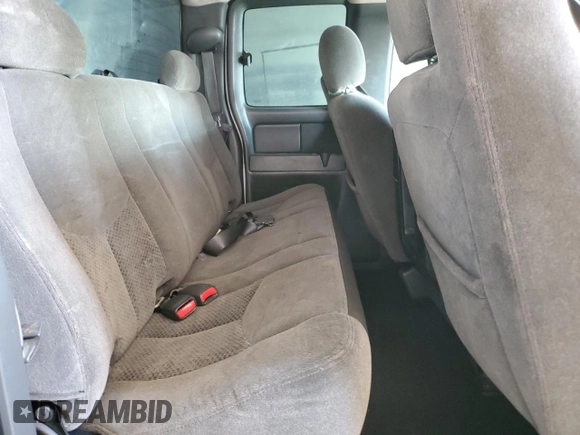 2005 Chevrolet Silverado 1500 Work Truck with VIN 1GCEC19X85Z252519, listed as a Copart auction lot 52890015 with 303,435 mi miles and Salvage Title. Bid and sale history available at DreamBid. Image 10.