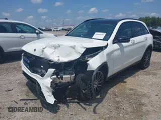 2019 Mercedes-Benz GLC 300 with VIN WDC0G4JBXK1000310, listed as a IAAI auction lot 42668396 with 22,459 mi miles and . Bid and sale history available at DreamBid. Image 17.