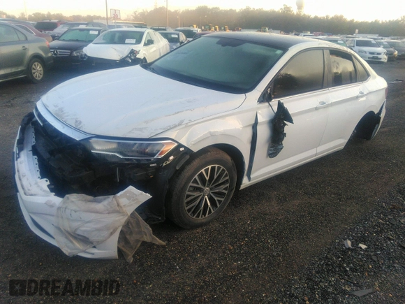 2021 Volkswagen Jetta S z VIN 3VWC57BU1MM017025, wystawiony jako IAAI lot #31656882 z przebiegiem 20 664 mil mil oraz . Historia ofert i sprzedaży dostępna na DreamBid. Obrazek 2.