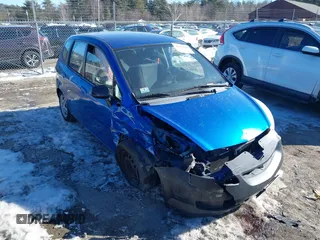 2007 Honda Fit with VIN JHMGD38457S027641, listed as a IAAI auction lot 41691381 with 211,213 mi miles. Bid and sale history available at carsss.com. Image 1.