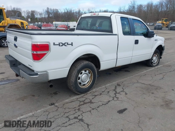 2014 Ford F-150 XL with VIN 1FTEX1EM3EFA57073, listed as a IAAI auction lot 41827139 with 178,970 mi miles and . Bid and sale history available at carsss.com. Image 4.