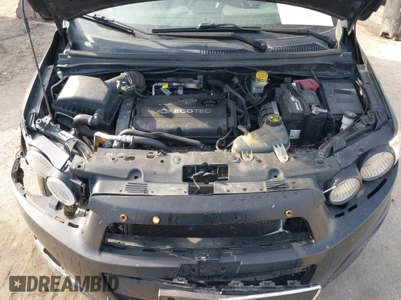 2014 Chevrolet Sonic LT with VIN 1G1JC6SG6E4121407, listed as a IAAI auction lot 41671918 with 137,517 mi miles. Bid and sale history available at carsss.com. Image 10.