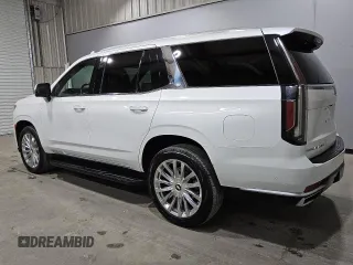 2023 Cadillac Escalade 4WD Premium Luxury z VIN 1GYS4BKL3PR323412, wystawiony jako Copart lot #49742655 z przebiegiem 42 761 mil mil oraz Tytuł czysty. Historia ofert i sprzedaży dostępna na DreamBid. Obrazek 2.