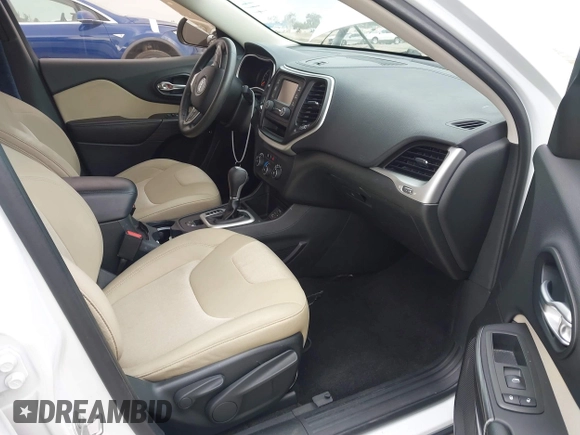 2015 Jeep Cherokee Sport z VIN 1C4PJLAB7FW566286, wystawiony jako IAAI lot #42239202 z przebiegiem 117 761 mil mil oraz . Historia ofert i sprzedaży dostępna na DreamBid. Obrazek 5.