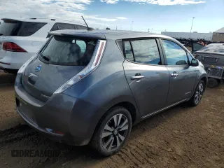 2015 Nissan LEAF SV with VIN 1N4AZ0CP5FC325081, listed as a Copart auction lot 62681513 with 90,329 mi miles. Bid and sale history available at carsss.com. Image 3.