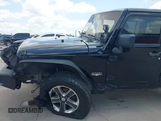 2008 Jeep Wrangler Unlimited Sahara with VIN 1J4GB59198L619802, listed as a IAAI auction lot 42361793 with 272,295 mi miles and . Bid and sale history available at DreamBid. Image 6.