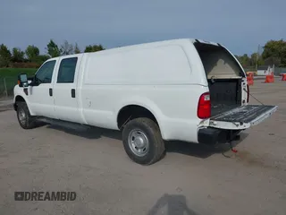 2010 Ford F-250 XL with VIN 1FTSW2BR0AEB16737, listed as a IAAI auction lot 37655253 with 71,416 mi miles and . Bid and sale history available at DreamBid. Image 3.