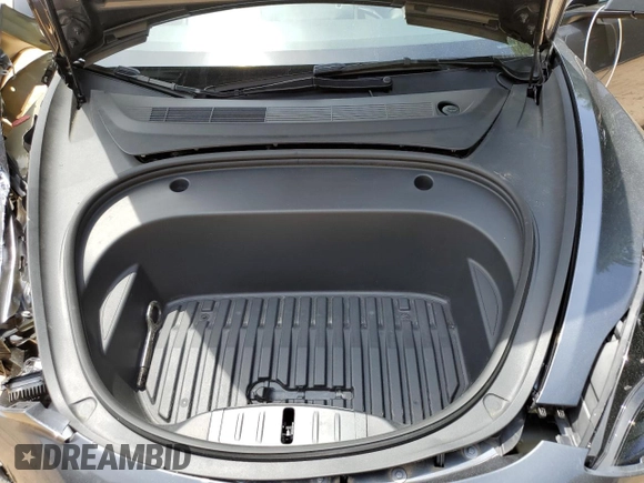2023 Tesla Model 3 с VIN 5YJ3E1EA1PF704922, выставлен на аукционе Copart как лот 57042415 с пробегом 31 913 миль миль и Списание • Salvage title. История ставок и продаж доступна на DreamBid. Изображение 11.