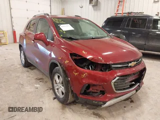 2018 Chevrolet Trax LT with VIN 3GNCJLSB1JL255388, listed as a IAAI auction lot 41475427 with 145,778 mi miles. Bid and sale history available at carsss.com. Image 1.