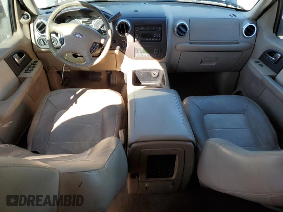 2006 Ford Expedition Eddie Bauer with VIN 1FMFU18506LA70881, listed as a Copart auction lot 84302544 with 140,247 mi miles and Salvage Title. Bid and sale history available at carsss.com. Image 8.