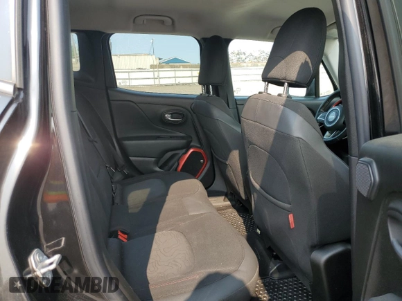 2017 Jeep Renegade Trailhawk with VIN ZACCJBCB8HPE43103, listed as a Copart auction lot 58690885 with 135,139 mi miles and Clean title. Bid and sale history available at DreamBid. Image 11.
