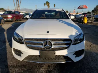 2019 Mercedes-Benz E-Class E 300 with VIN WDDZF4JB4KA526888, listed as a Copart auction lot 36112483 with 21,777 mi miles. Bid and sale history available at carsss.com. Image 5.