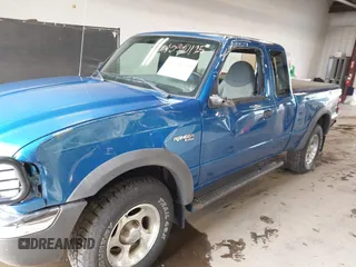 2001 Ford Ranger XL Fleet with VIN 1FTZR15E11PB54233, listed as a IAAI auction lot 41938358 with 94,250 mi miles. Bid and sale history available at carsss.com. Image 6.