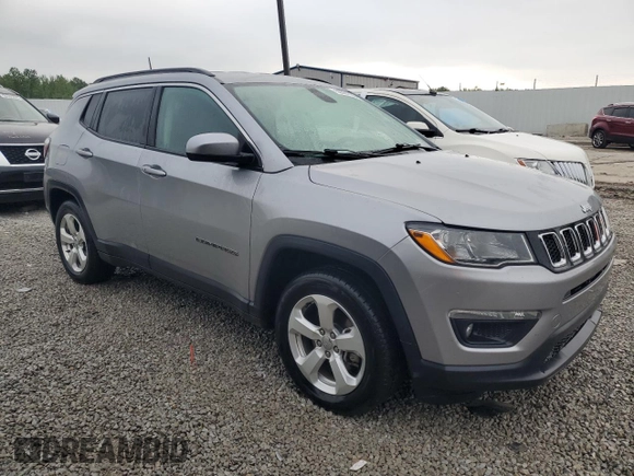 2017 Jeep Compass Latitude with VIN 3C4NJCBBXHT658541, listed as a Copart auction lot 55801725 with 54,567 mi miles and Salvage title. Bid and sale history available at DreamBid. Image 4.