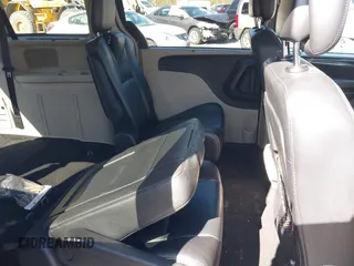 2014 Chrysler Town & Country Touring with VIN 2C4RC1BG5ER365110, listed as a IAAI auction lot 42138323 with 127,424 mi miles. Bid and sale history available at carsss.com. Image 8.