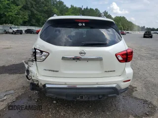 2018 Nissan Pathfinder S z VIN 5N1DR2MN9JC624870, wystawiony jako Copart lot #59740805 z przebiegiem 150 146 mil mil oraz Szkoda całkowita • Salvage title. Historia ofert i sprzedaży dostępna na DreamBid. Obrazek 6.