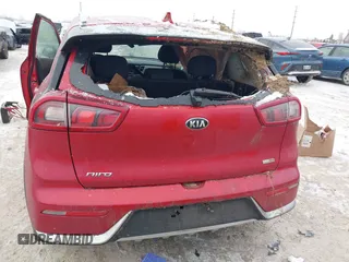 2019 Kia Niro LX with VIN KNDCB3LC7K5218814, listed as a IAAI auction lot 41628684 with 1 mi miles. Bid and sale history available at carsss.com. Image 16.