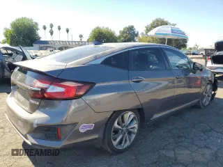 2018 Honda Clarity Plug-In Hybrid with VIN JHMZC5F17JC018537, listed as a Copart auction lot 77413144 with 74,350 mi miles and Salvage Title. Bid and sale history available at carsss.com. Image 3.