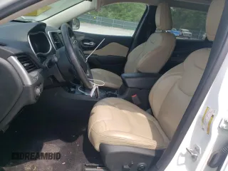 2016 Jeep Cherokee Limited z VIN 1C4PJMDS9GW340821, wystawiony jako Copart lot #54761795 z przebiegiem 98 114 mil mil oraz Szkoda całkowita • Salvage title. Historia ofert i sprzedaży dostępna na DreamBid. Obrazek 7.