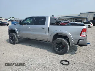 2022 Ram 1500 Big Horn z VIN 1C6SRFFT9NN135868, wystawiony jako Copart lot #59188485 z przebiegiem 30 589 mil mil oraz Szkoda całkowita • Salvage title. Historia ofert i sprzedaży dostępna na DreamBid. Obrazek 2.