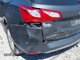 2019 Chevrolet Equinox LT with VIN 2GNAXKEV0K6106725, listed as a IAAI auction lot 41863740 with 171,356 mi miles and . Bid and sale history available at carsss.com. Image 6.