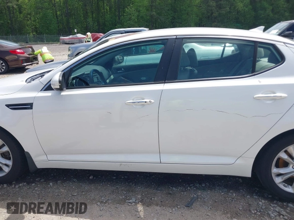 2012 Kia Optima EX with VIN 5XXGN4A77CG042042, listed as a IAAI auction lot 42071006 with 192,180 mi miles. Bid and sale history available at carsss.com. Image 14.