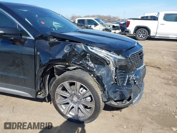 2023 Cadillac XT4 AWD Premium Luxury with VIN 1GYFZDR46PF195391, listed as a IAAI auction lot 41848429 with 31,904 mi miles and . Bid and sale history available at carsss.com. Image 6.