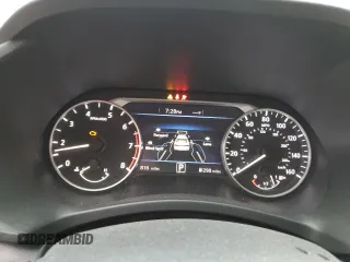 2025 Nissan Sentra SR with VIN 3N1AB8DV2SY203051, listed as a Copart auction lot 42502105 with 816 mi miles and Salvage Title. Bid and sale history available at DreamBid. Image 9.